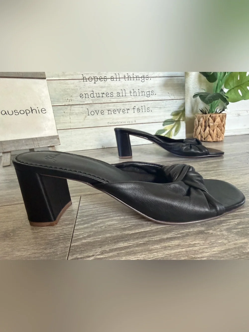 J. Crew Knotted Block Heel Slide Sandals in Black Leather. Size 7